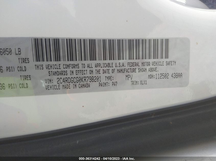 2019 DODGE GRAND CARAVAN SXT - 2C4RDGCG0KR798201