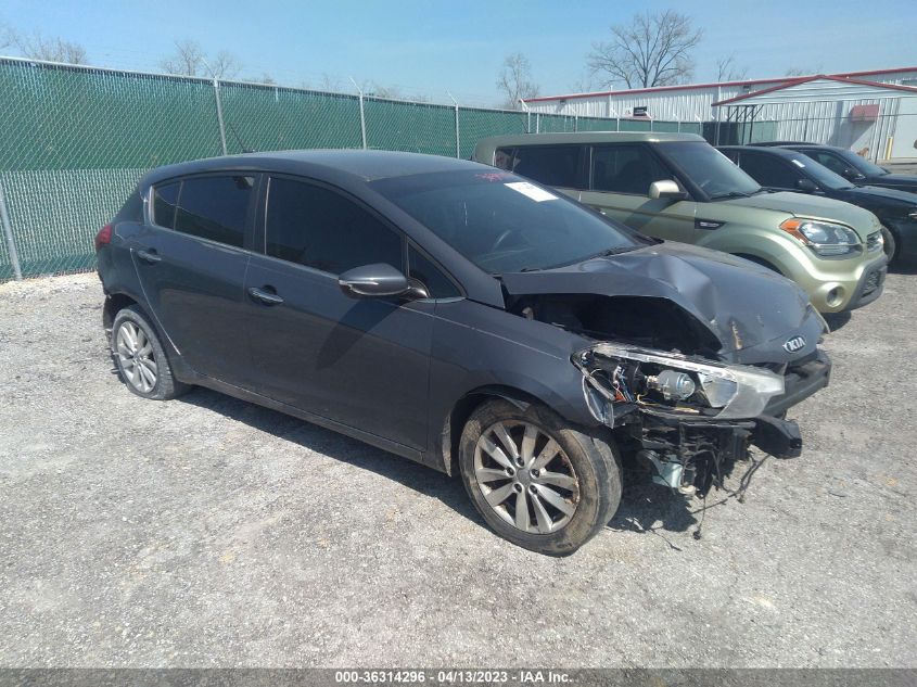 2014 KIA FORTE 5-DOOR EX - KNAFX5A85E5181496