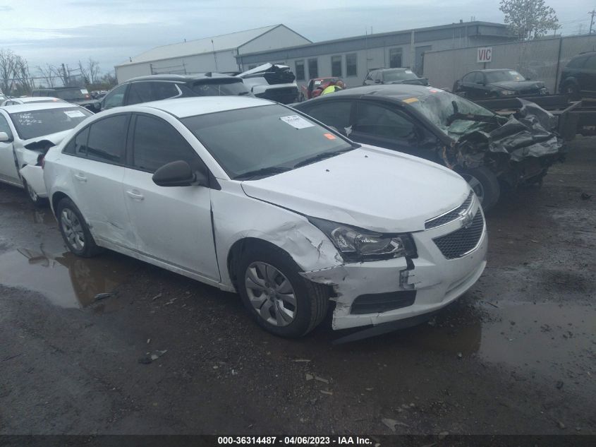 2014 CHEVROLET CRUZE LS - 1G1PA5SH8E7465371