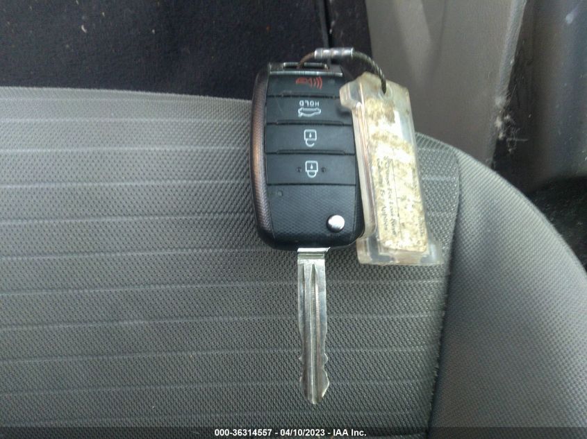2016 KIA FORTE LX - KNAFX4A64G5563241