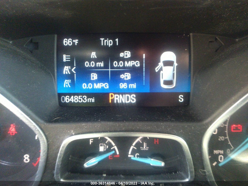 VIN 1FADP3FE2JL265476 2018 FORD FOCUS SE
