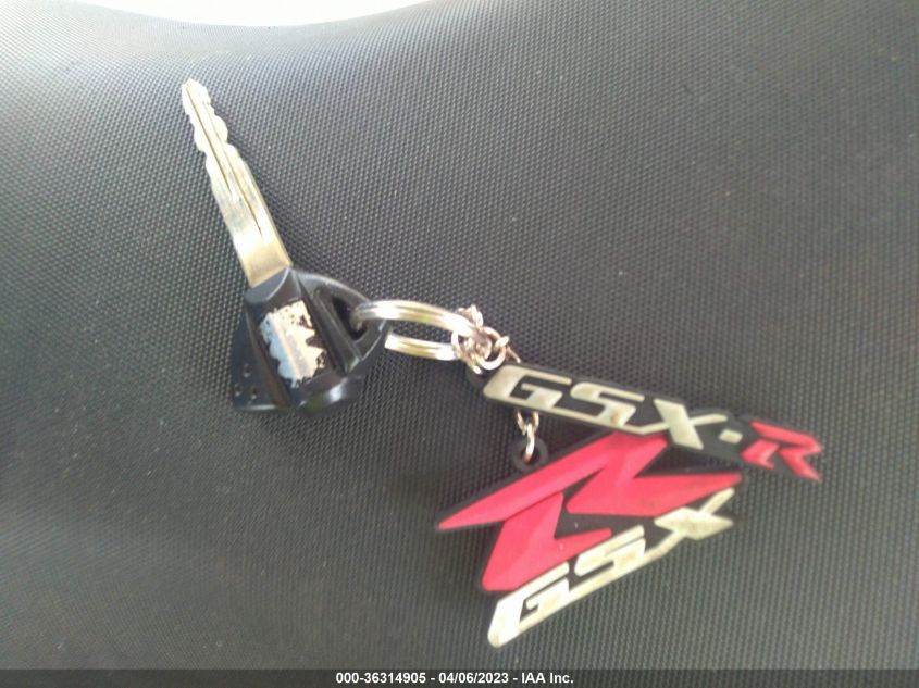 2011 SUZUKI GSX750 - JS1GR7MA2B2103258