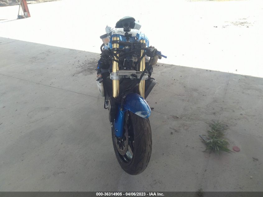 2011 SUZUKI GSX750 - JS1GR7MA2B2103258