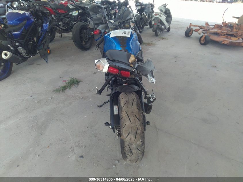 2011 SUZUKI GSX750 - JS1GR7MA2B2103258