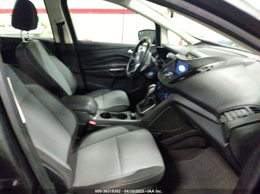 2017 FORD C-MAX HYBRID SE - 1FADP5AU4HL111467
