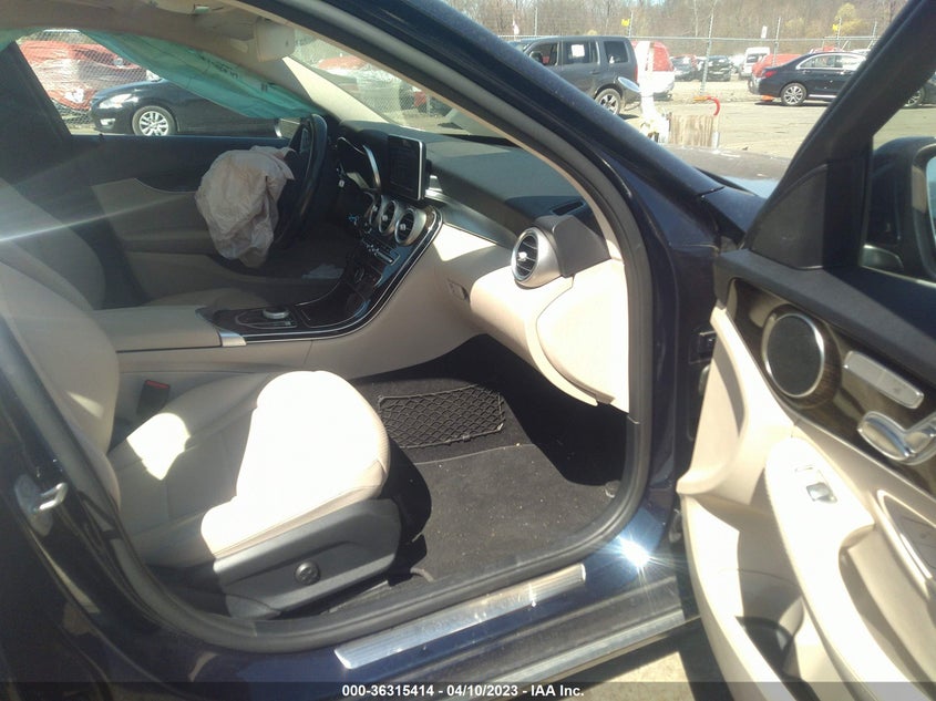 VIN 55SWF4KB8HU212218 2017 MERCEDES-BENZ C-CLASS C 300