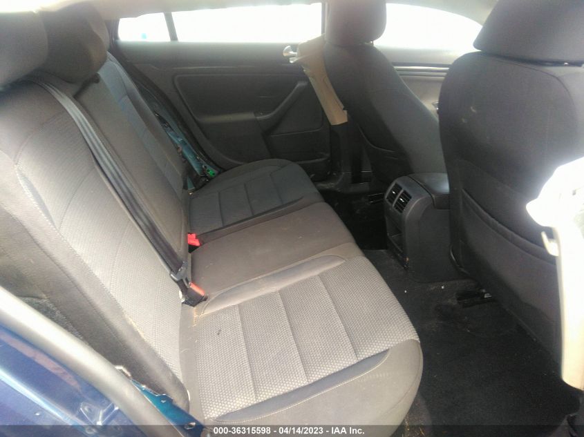 2014 VOLKSWAGEN JETTA SPORTWAGEN S - 3VWPP7AJ7EM614734