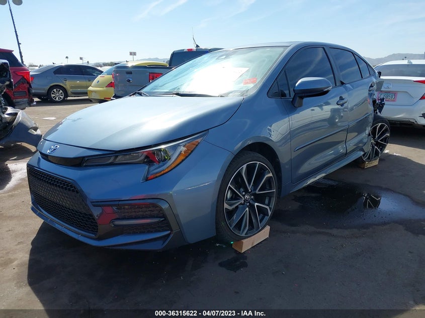 VIN JTDP4RCE9LJ010829 2020 TOYOTA COROLLA SE