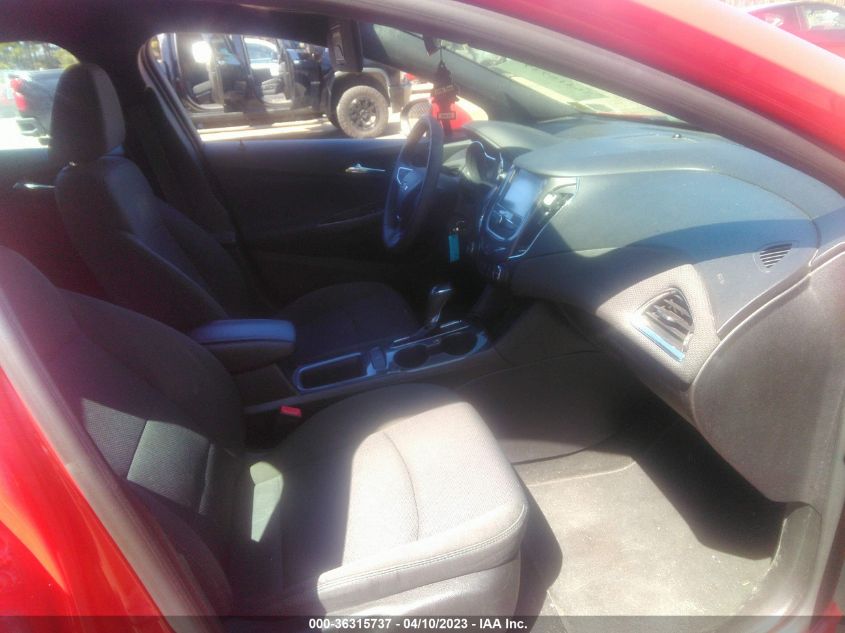 2017 CHEVROLET CRUZE LT - 1G1BE5SM6H7267968