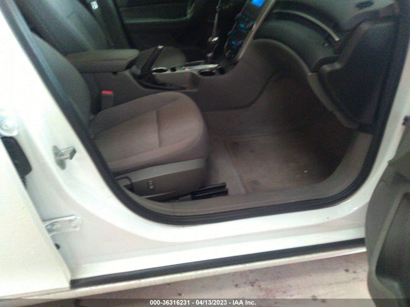 2014 CHEVROLET MALIBU LS - 1G11A5SL8EU164613