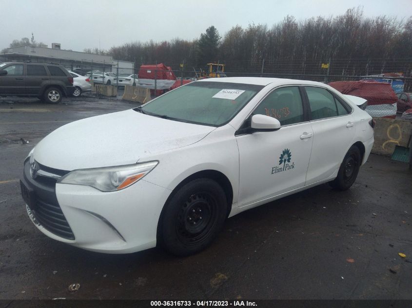 2015 TOYOTA CAMRY LE - 4T1BF1FK5FU496836