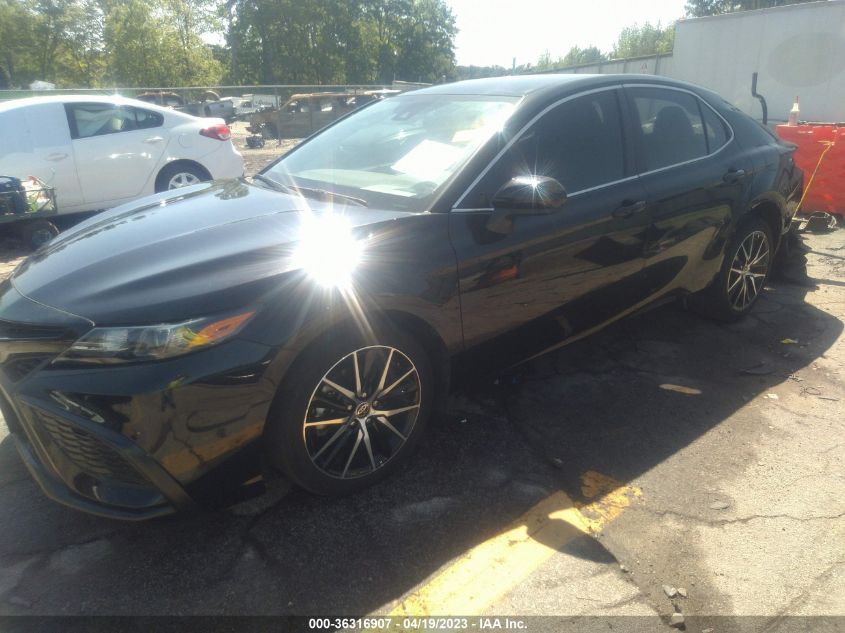 2021 TOYOTA CAMRY SE - 4T1G11AKXMU468541