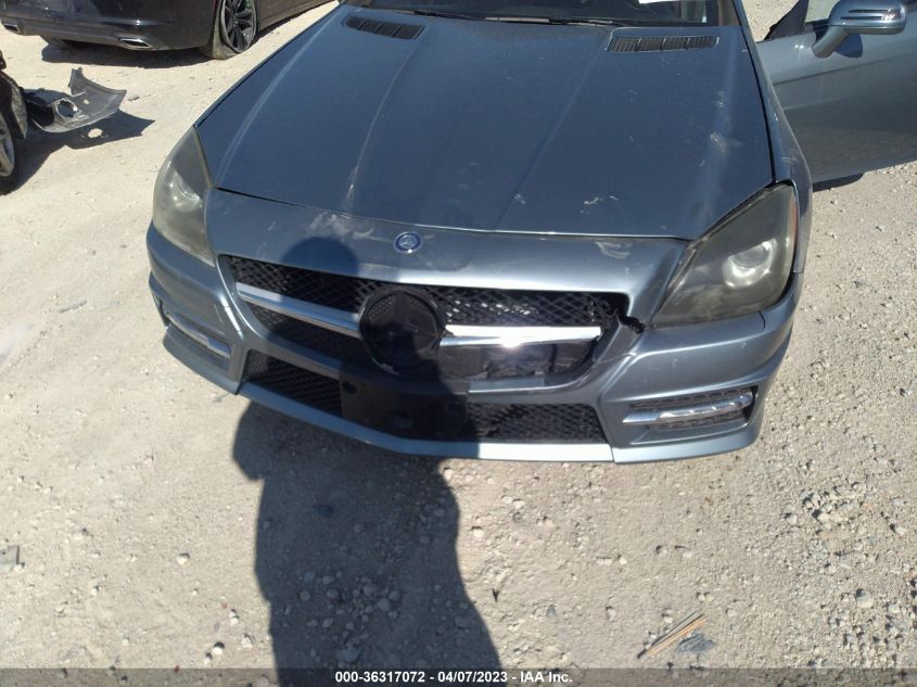 2013 MERCEDES-BENZ SLK-CLASS SLK 350 - WDDPK5HA6DF064605