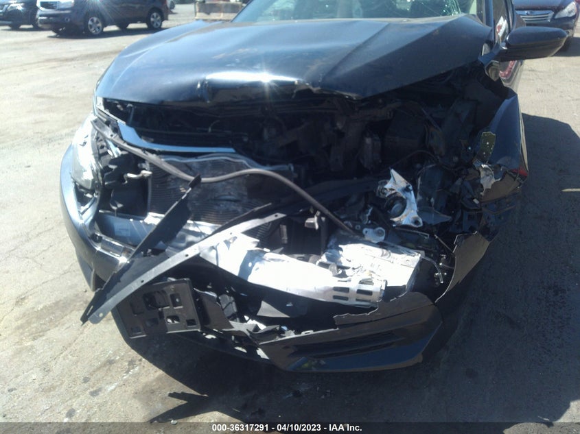 VIN 2HGFC2F5XJH609644 2018 HONDA CIVIC SEDAN LX