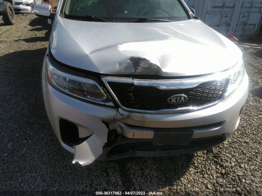 2015 KIA SORENTO LX - 5XYKTDA71FG596709