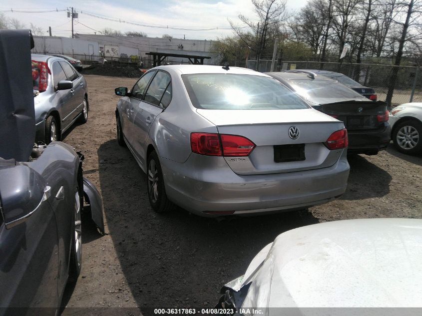 2014 VOLKSWAGEN JETTA SEDAN SE - 3VWD17AJ9EM270702