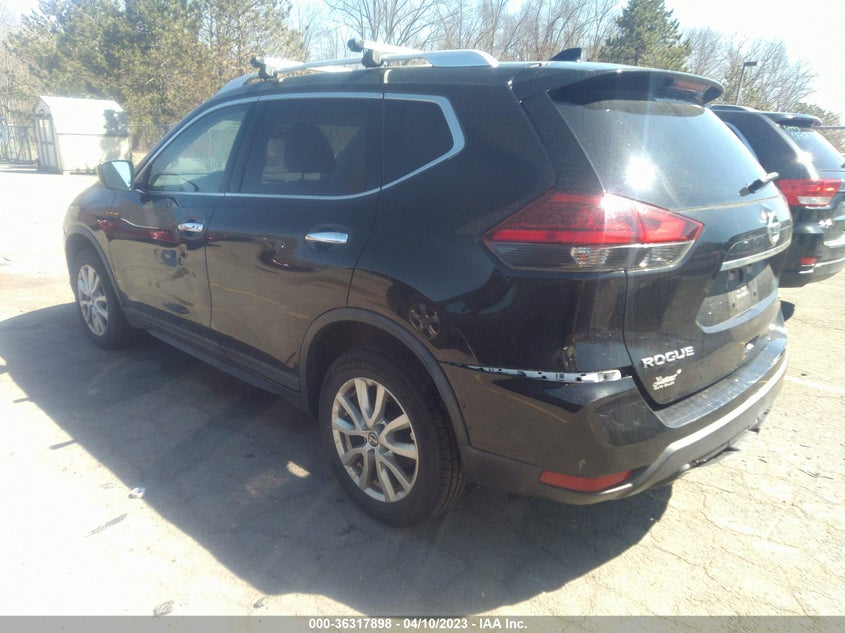 VIN KNMAT2MV3HP590680 2017 NISSAN ROGUE SV