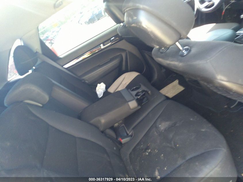 2014 KIA SORENTO LX - 5XYKTCA68EG425181