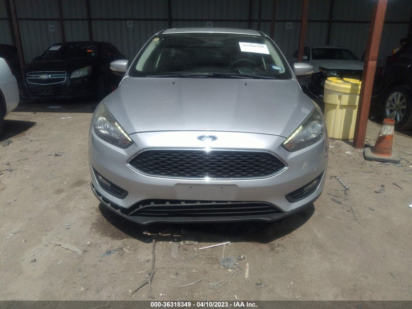 VIN 1FADP3M22HL313657 2017 FORD FOCUS SEL