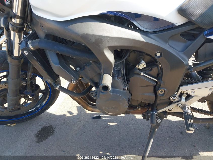 2009 YAMAHA FZ6 SHG - JYARJ13E09A006207