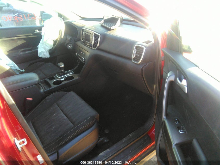 VIN KNDPM3AC4H7246548 2017 KIA SPORTAGE LX