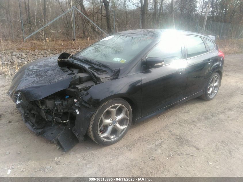 2017 FORD FOCUS ST - 1FADP3L9XHL256025