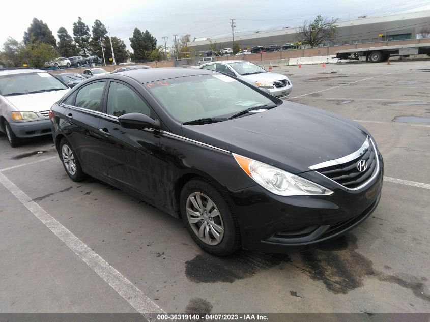 2013 HYUNDAI SONATA GLS PZEV - 5NPEB4AC5DH589457