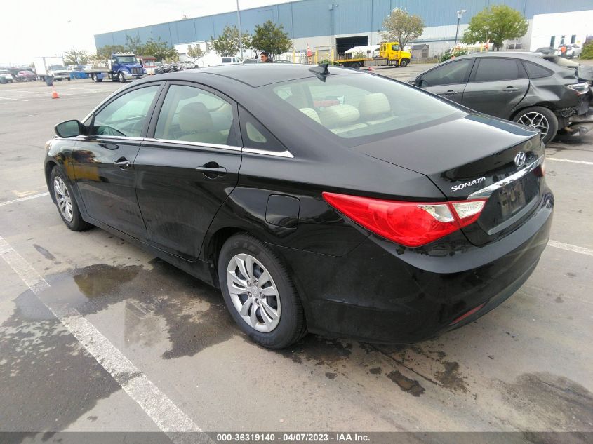 2013 HYUNDAI SONATA GLS PZEV - 5NPEB4AC5DH589457