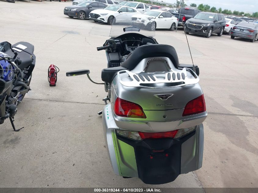 2015 HONDA GL1800 ABS - JH2SC68N6FK100451