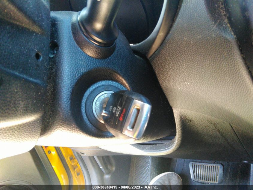 2014 KIA SOUL + - KNDJP3A50E7009016