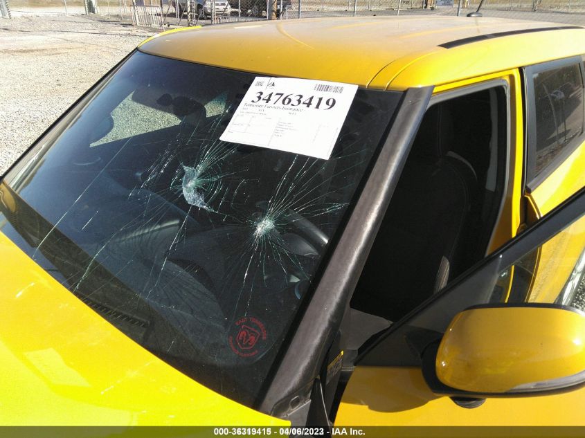 2014 KIA SOUL + - KNDJP3A50E7009016