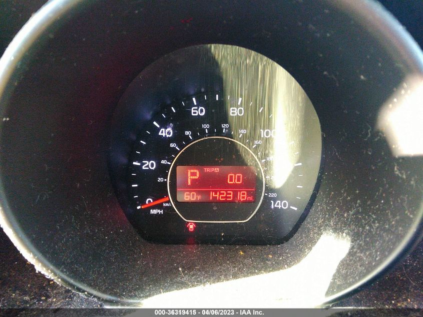 2014 KIA SOUL + - KNDJP3A50E7009016