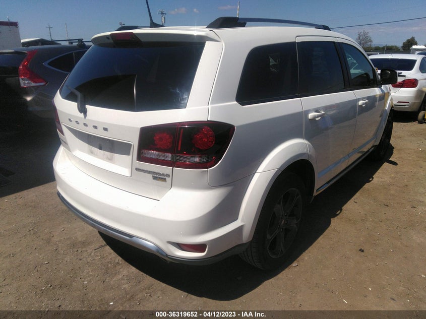 VIN 3C4PDCGG7JT490125 2018 DODGE JOURNEY CROSSROAD