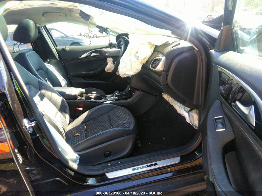 2019 INFINITI QX30 LUXE SJKCH5CR3KA009606