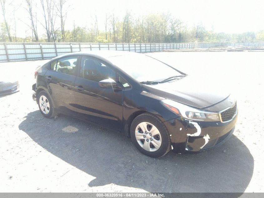 2017 KIA FORTE LX - 3KPFK4A76HE059421