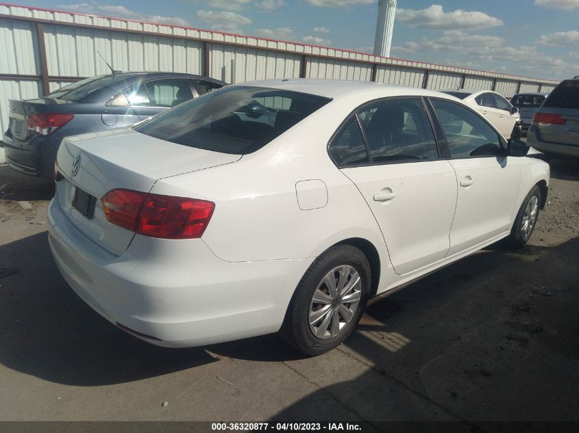 2014 VOLKSWAGEN JETTA SEDAN S - 3VW2K7AJ4EM417013