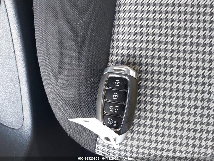 VIN KM8K22AA3MU613049 2021 HYUNDAI KONA SEL