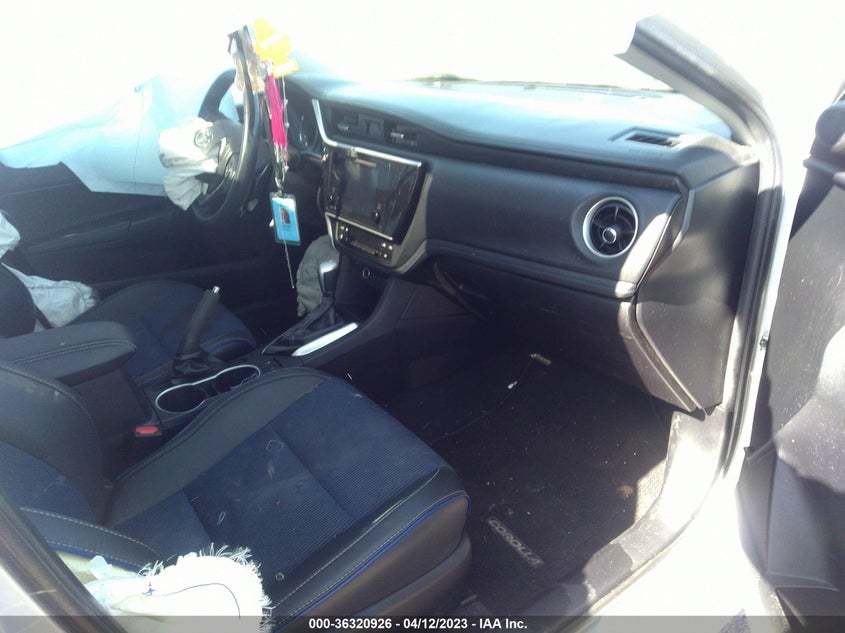 VIN 2T1BURHE6JC070577 2018 TOYOTA COROLLA L/LE/XLE/SE/XSE