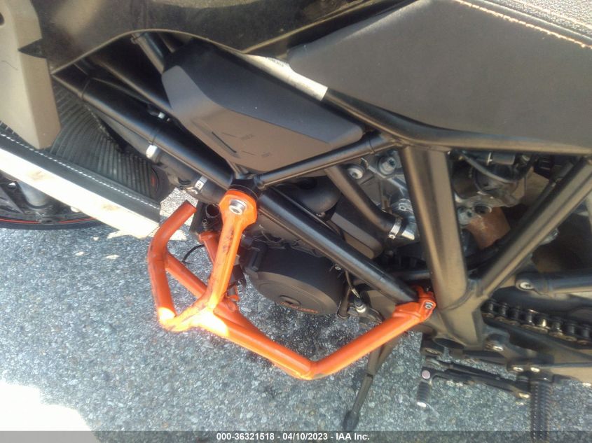 2018 KTM 1290 SUPER DUKE R VBKV39408JM986303