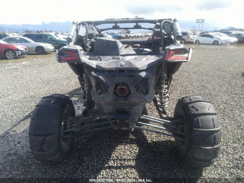 2017 CAN-AM MAVERICK X3 MAX X RS TURBO R - 3JBVNAW20HK000741