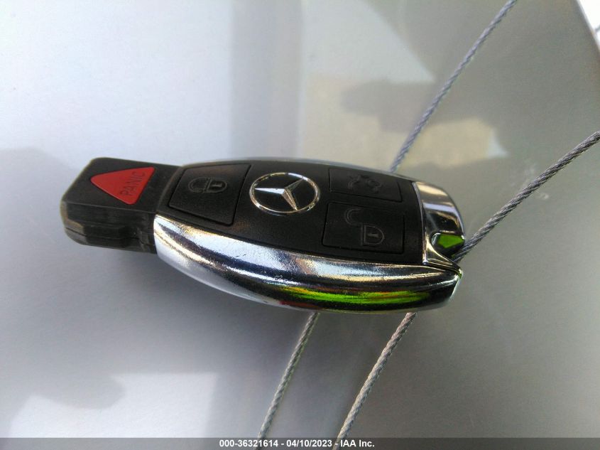 2015 MERCEDES-BENZ C-CLASS C 300 - 55SWF4JB0FU051233