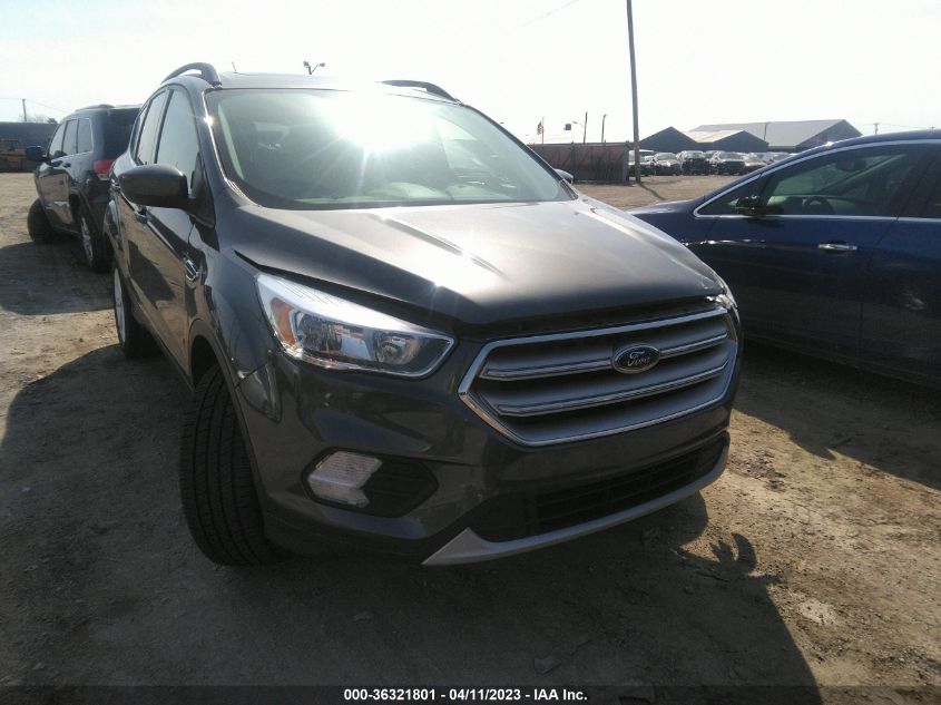 2018 FORD ESCAPE SE - 1FMCU9GD0JUB71500