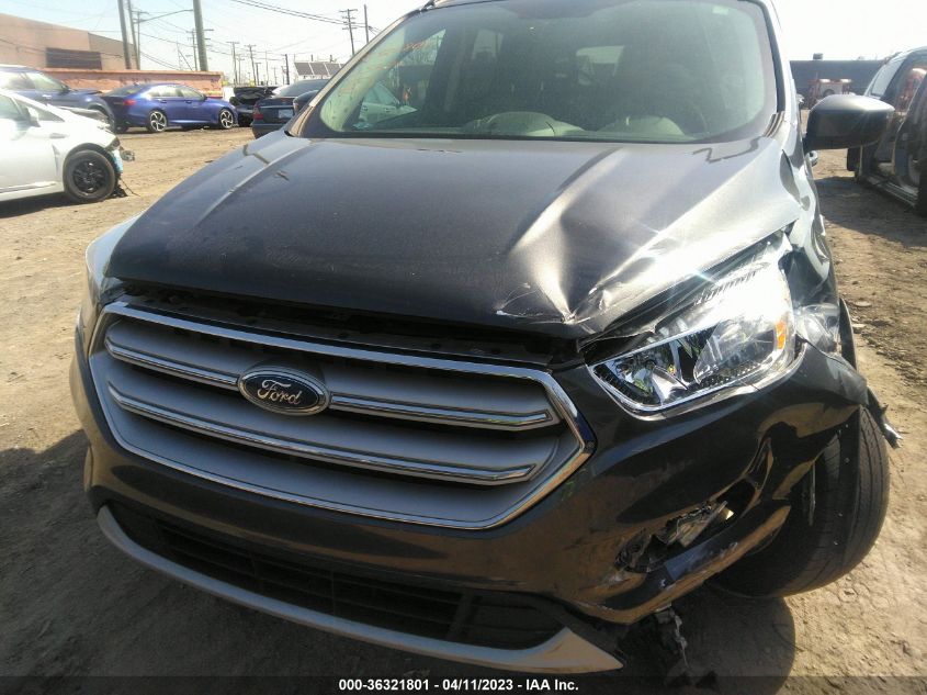 2018 FORD ESCAPE SE - 1FMCU9GD0JUB71500