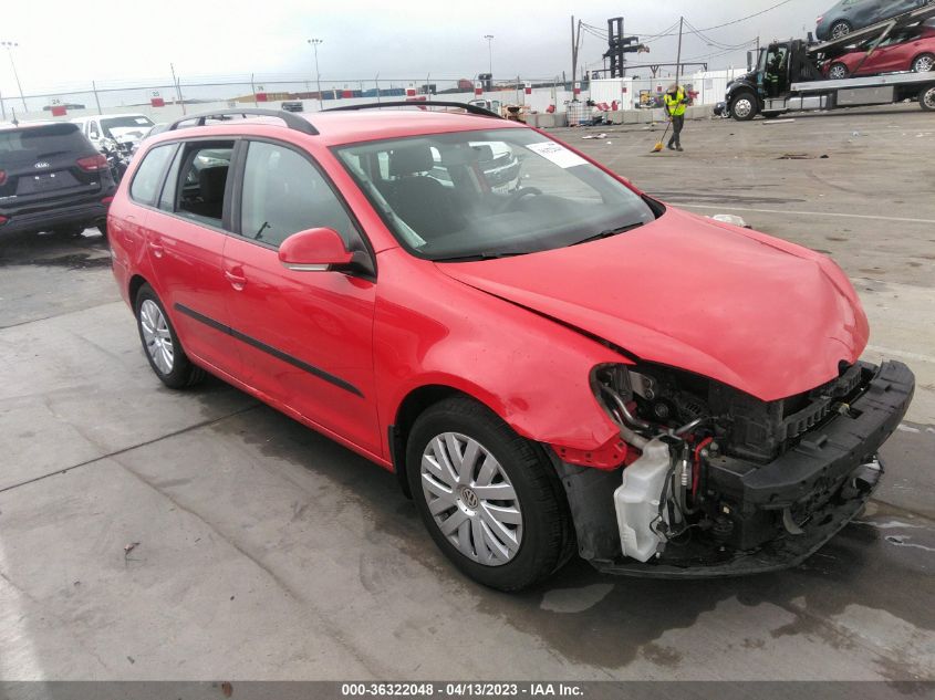 2013 VOLKSWAGEN JETTA SPORTWAGEN S - 3VWPP7AJ3DM638379