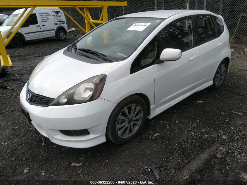 2013 HONDA FIT SPORT - JHMGE8H59DC018272