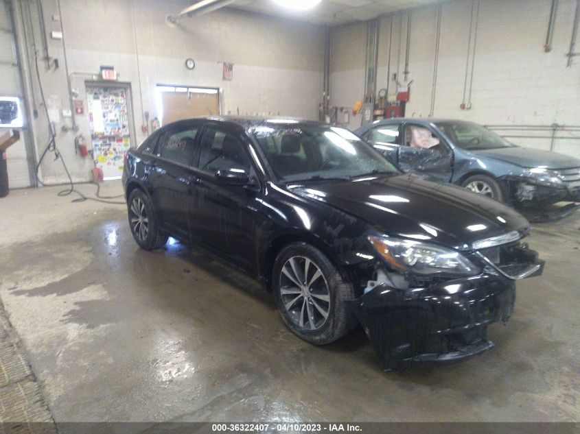 2013 CHRYSLER 200 TOURING - 1C3CCBBG6DN720068