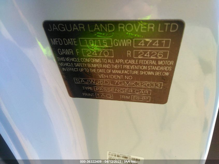 2016 JAGUAR F-TYPE R - SAJWJ6DL7GMK32033