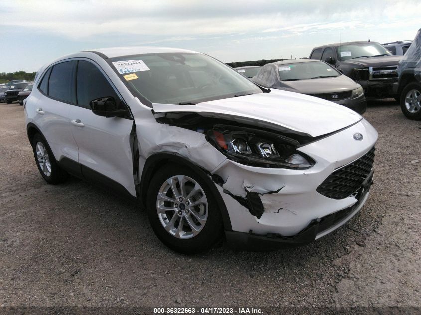 2021 FORD ESCAPE SE - 1FMCU0G62MUB00381