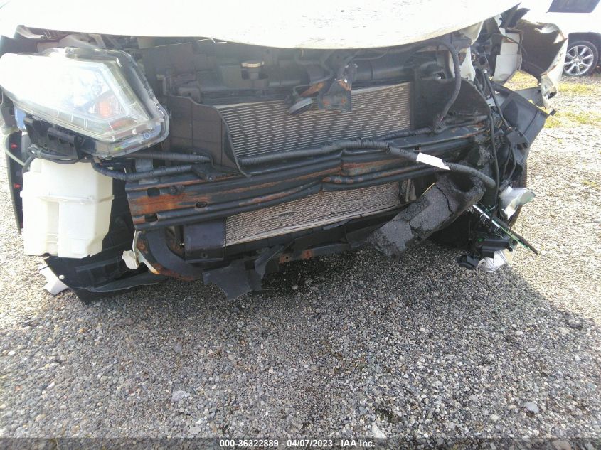 2014 NISSAN ROGUE SV - 5N1AT2MVXEC757017