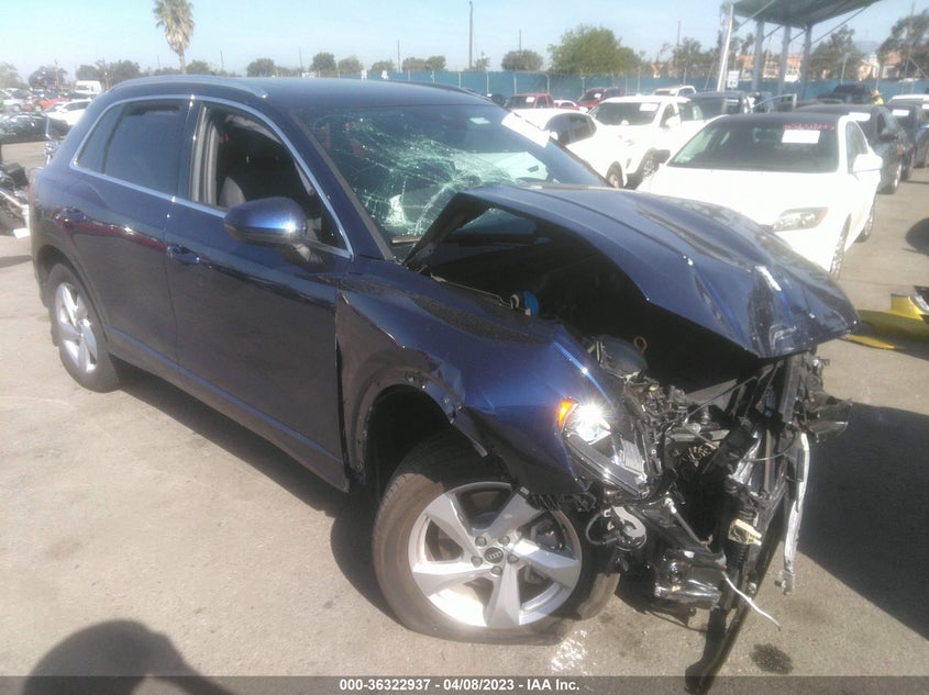VIN WA1AUCF36M1070558 2021 AUDI Q3 PREMIUM